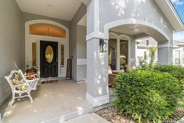 4 bed, 4.5 bath, 4393 sqft, $3,500 — Photo 2