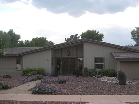 5th image of 1112 N Villa Nueva Dr
