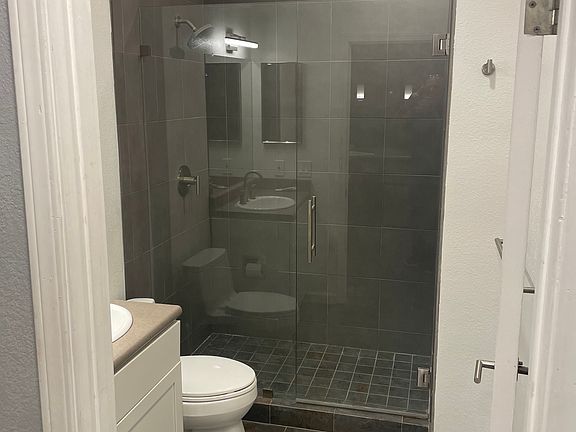 5th image of 2840 Canyonside Dr