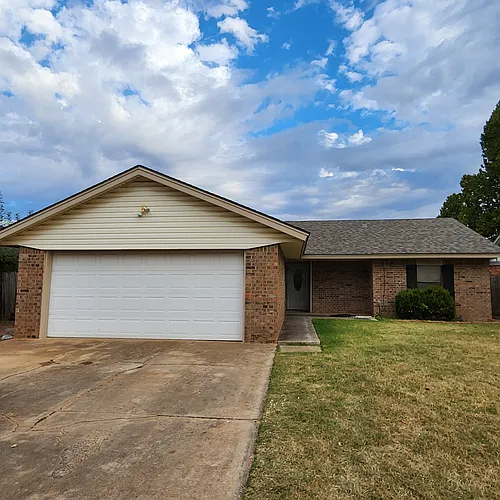 1029 Linn Ln Photo 1