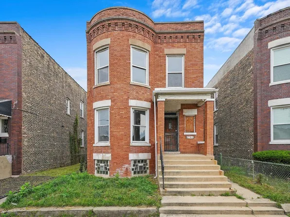 1752 E 73rd St, Chicago, IL 60649