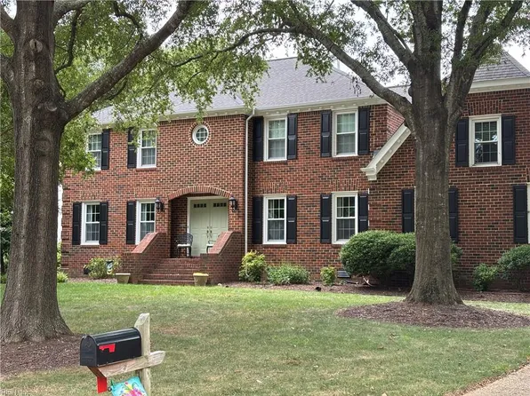 1872 Eden Way, Virginia Beach, VA 23454