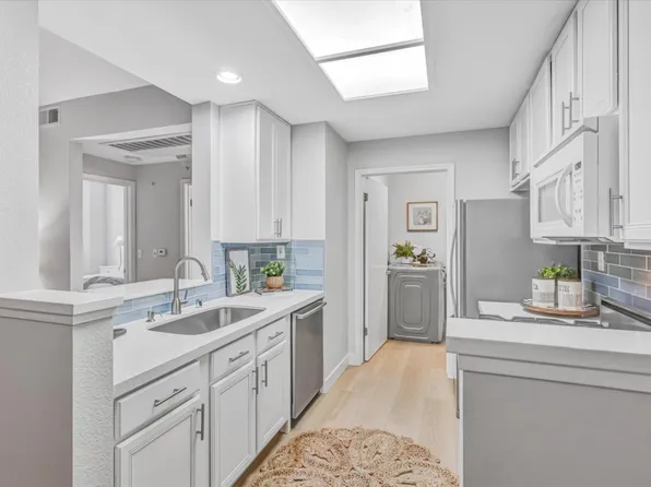602 Arcadia Ter Unit 105, Sunnyvale, CA 94085