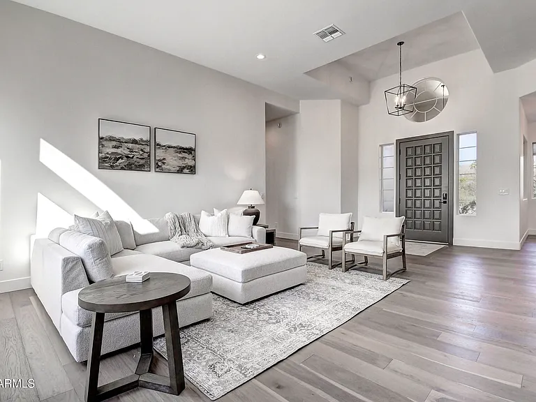12113 E Sahuaro Dr — Photo 9