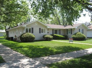 2355 8th Ave N, Fort Dodge, IA 50501