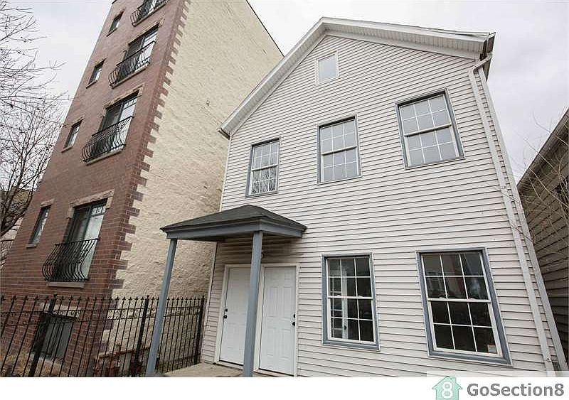 1st image of 2751 W Francis Pl #1