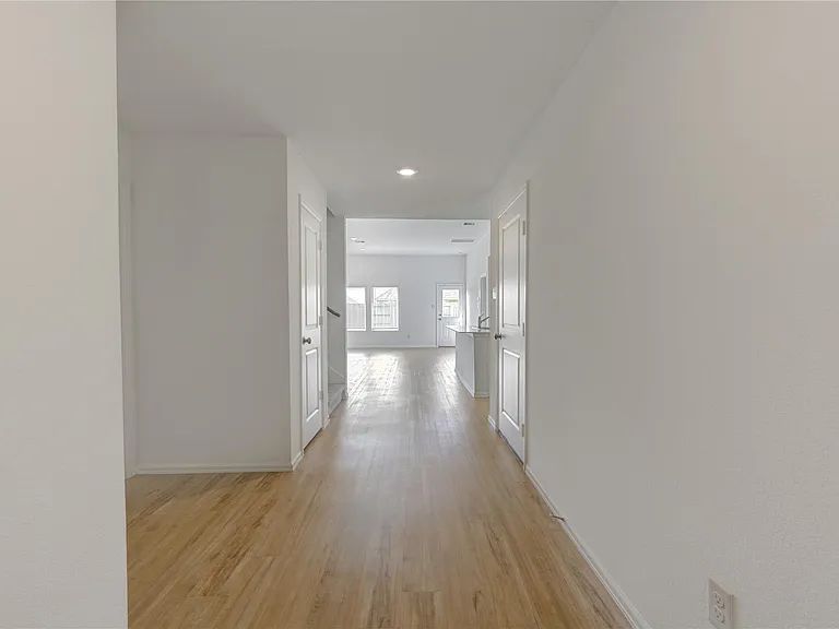 3418 Spanish Oak Ln — Photo 9