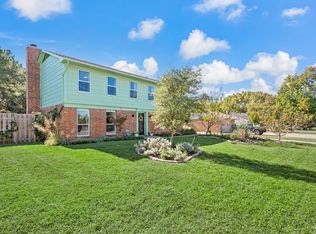 728 Heather Wood Dr, Grapevine, TX 76051