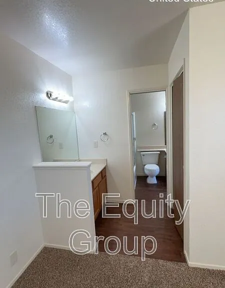 4316 W Douglas Ave — Photo 16