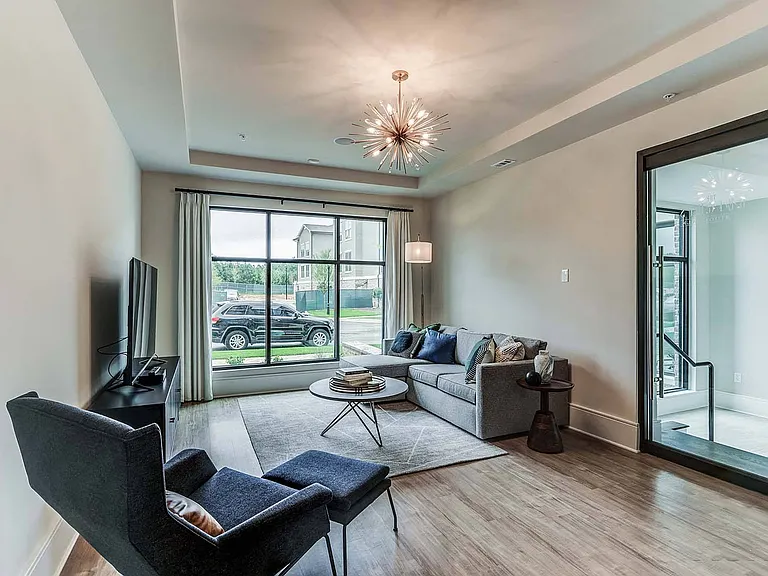 The Heights at Ridgewalk Townhomes & Apartments — Photo 22