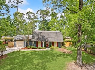 231 Oakwood Dr, Mandeville, LA 70448