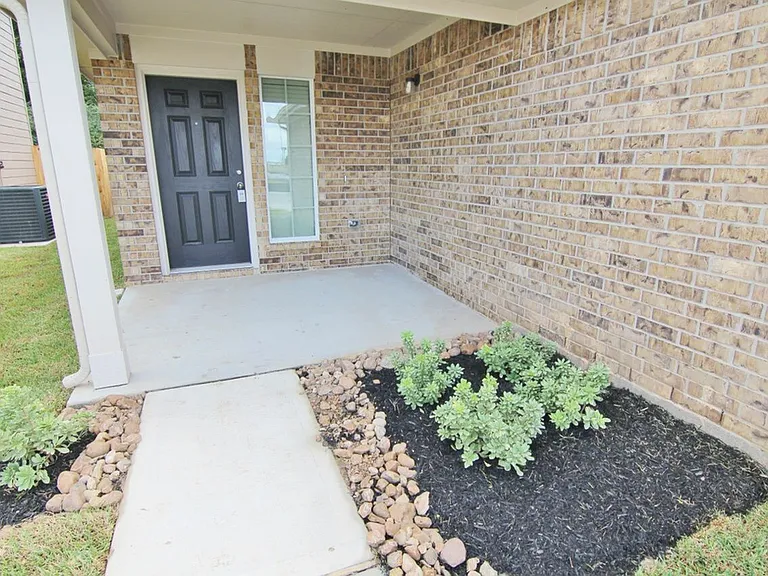 5302 Aranas Ln — Photo 5