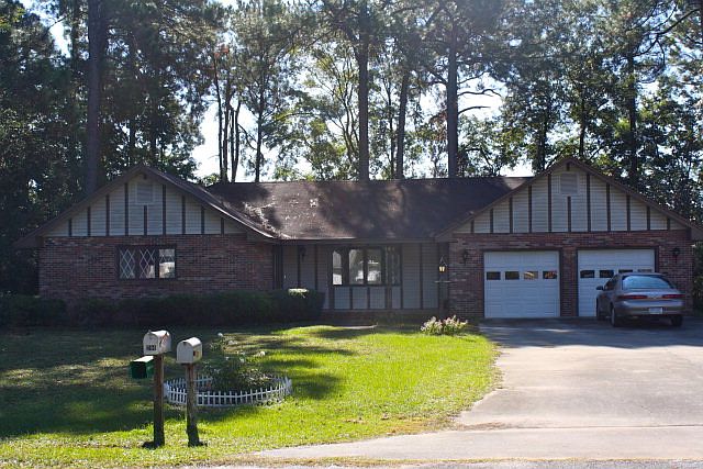 1st image of 203 Suburban Dr
