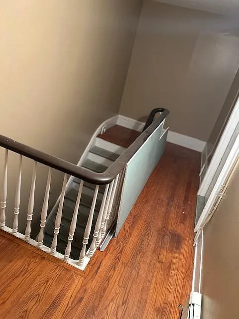 3 bed, 1100 sqft, $1,800 — Photo 2