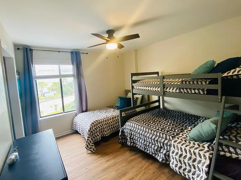 1717 Carolina Beach Ave N #20 — Photo 9