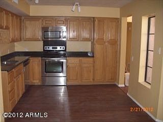 4th image of 9014 W Port Royale Ln