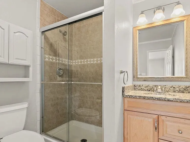 7307 S Xenia Cir #E — Photo 15