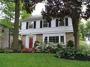 4154 Silsby Rd, University Heights, OH 44118