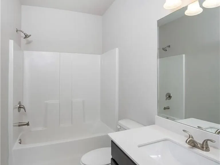 5340 Briggs St #10 — Photo 12