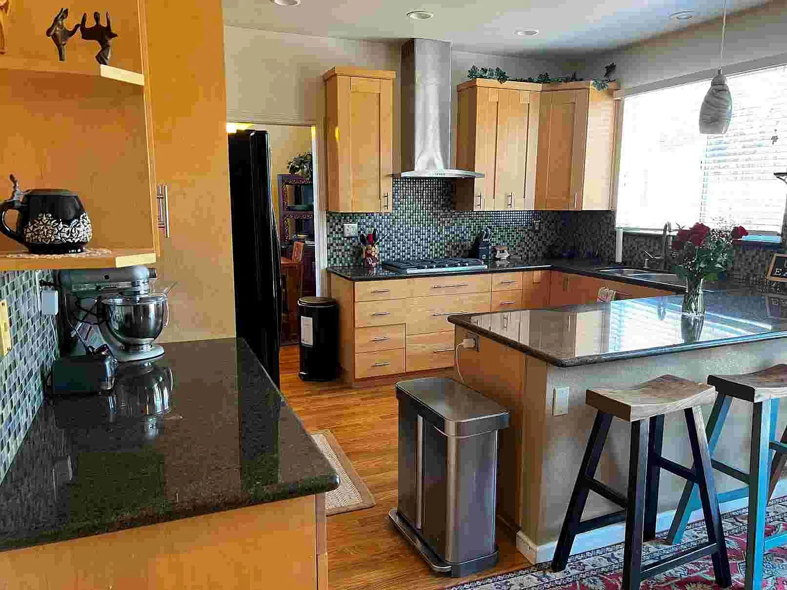812 Tipperary Dr — Photo 4