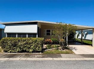 203 Red Maple Dr, Palm Harbor, FL 34684