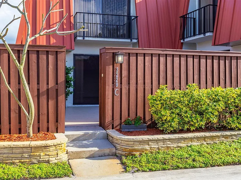 3229 Gardens East Dr #C — Photo 3