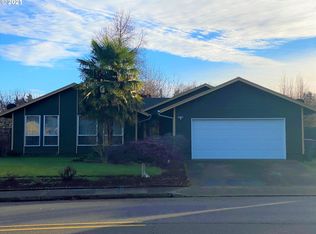 1180 SW Fellows St, McMinnville, OR 97128