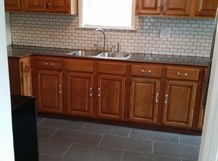 5 Dennis Ave, Cranston, RI 02905