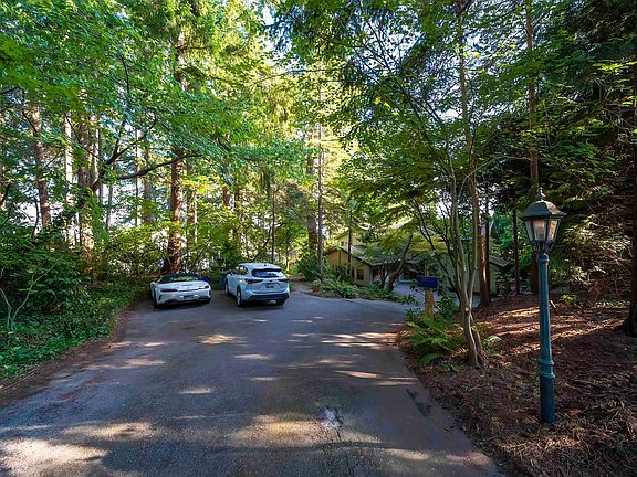 4th image of 5242 Station Rd