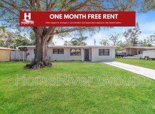 8721 Robin Rd, Seminole, FL 33777