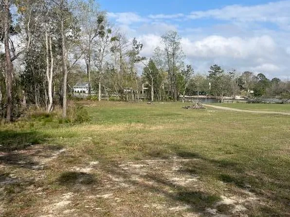 12012 Rio Lado Ln, Diberville, MS 39540