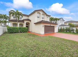 954 SW 145th Ct, Miami, FL 33184