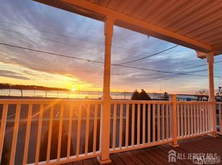 187 Front St, Perth Amboy, NJ 08861