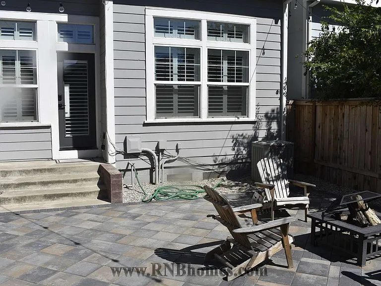 606 13th St — Photo 16
