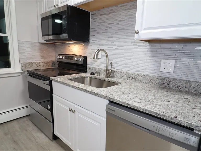 139 Litchfield Pines Dr #D — Photo 8