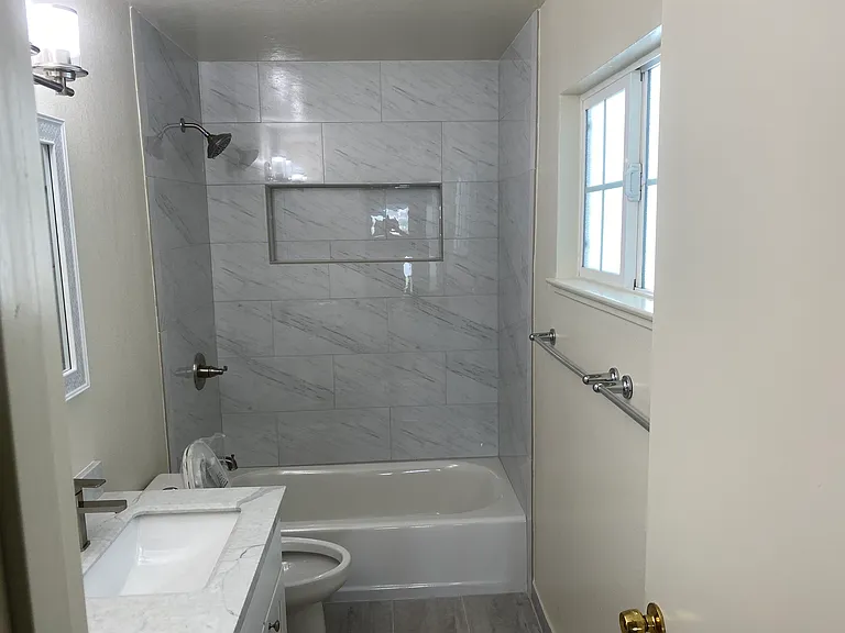 3335 Los Prados St #2 — Photo 17