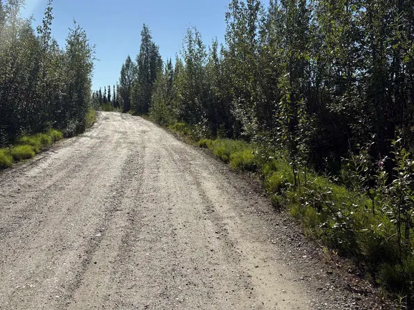 2820 Reliance Dr, Fairbanks, AK 99709