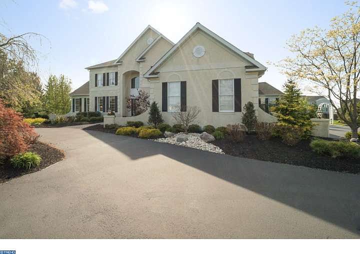 1st image of 2028 Silverwood Dr