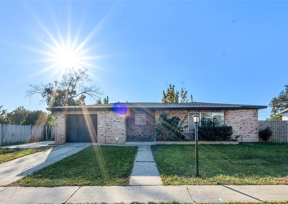 1st image of 1388 Hartley Ave