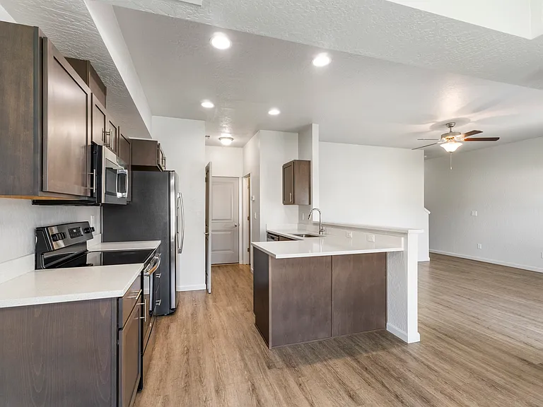 Orchard Land Duplexes — Photo 5