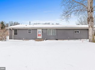 5872 Red Fox Run, North Branch, MN 55056