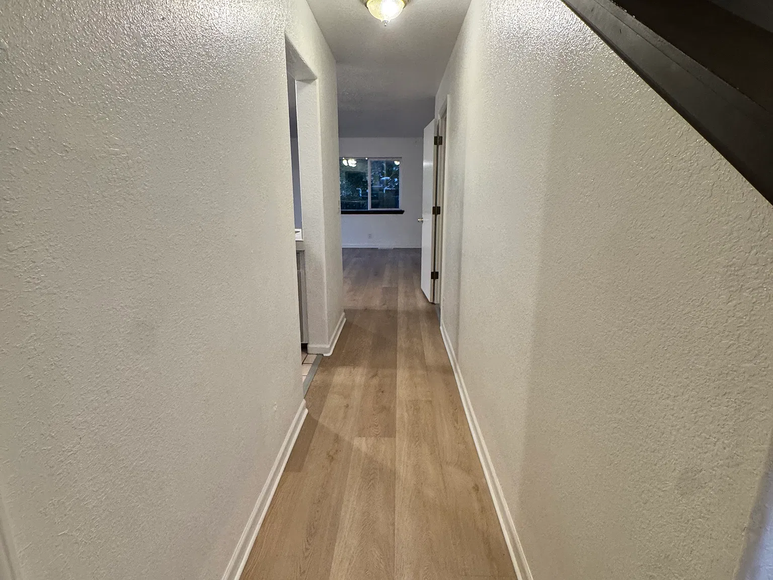 2 bed, 1.5 bath, 1200 sqft, $1,770 — Photo 3