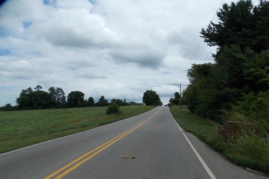 2nd image of 4701 Greentree Rd