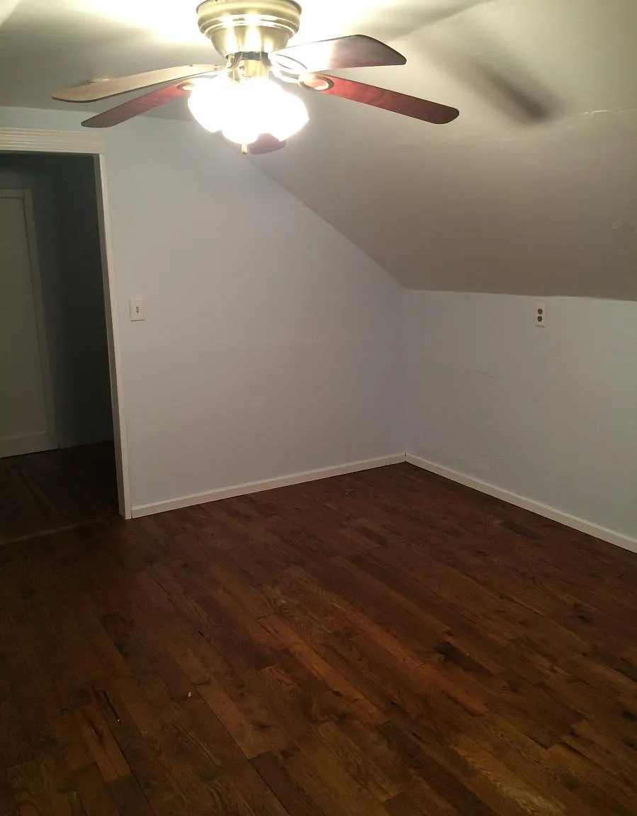 1 bed, 400 sqft, $950 — Photo 4