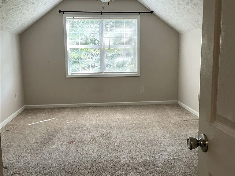 4437 Scenic Pines Dr — Photo 22