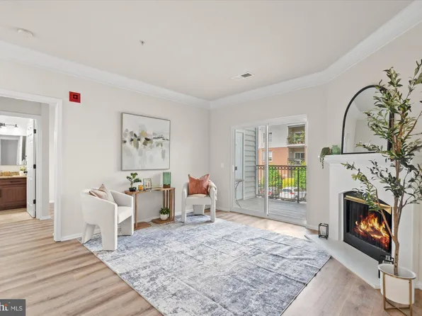 1571 Spring Gate Dr Unit 6213, Mc Lean, VA 22102