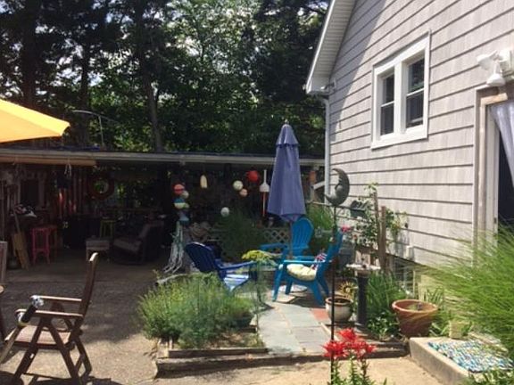 5th image of 15 Gladney Ave