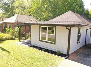 325 Martin Luther King Jr Dr, Cornelia, GA 30531