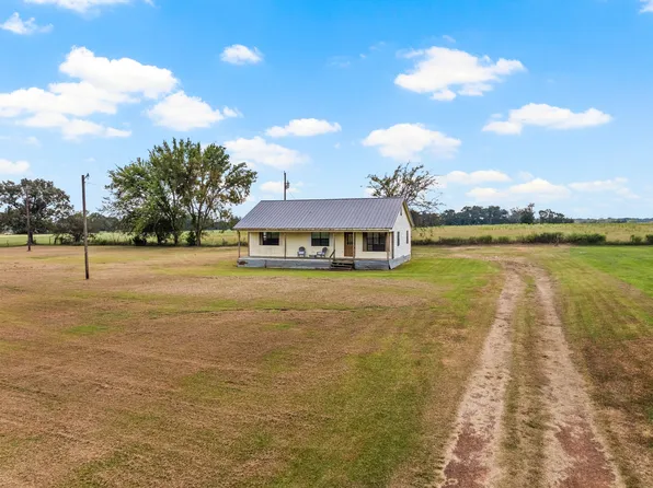 8398 Fm 1001, Cookville, TX 75558