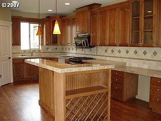 5th image of 8901 NE 35th Ct